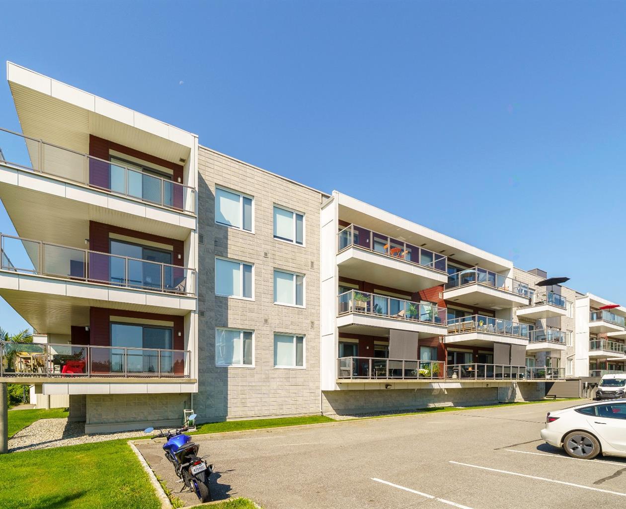 3882, Boul. Ste-Anne, 109 - Québec (Chutes-Montmorency)